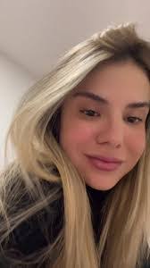 Helena Simpson's Instagram, Twitter & Facebook