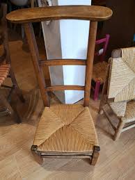 Vous désirez connaitre le prix d'un cannage de chaise, le tarif d'un rempaillage de chaise ou restauration de fauteuil, cela est variable en fonction de la surface a rempailler ou a canner. Rempaillage De Chaise Nimes Paillage De Chaise Nimes Gard 30
