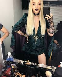 Cameron was born in seattle, washington on january 15, 1996. Dove Cameron Dove Cameron Dove Cameron Style Dove Cameron Descendants