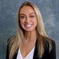 Ava Deskins's Instagram, Twitter & Facebook