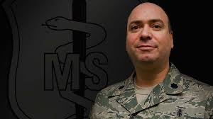 Grissom Soldiers deploy...2 Dirty-ditch medicine...5 Kick the habit...9