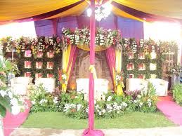 Karangan bunga anggrek , karangan bunga anniversaary, karangan bunga belasungkawa, karangan bunga duka cita, karangan bunga disurabaya kami toko bunga yang berada di ps bunga kayoon surabaya yang bergerak di bidang usahaflorist dan dekorasi, menerima. 7 Tema Dekorasi Pernikahan Ini Menjadi Favorit Pengantin Kang Suhe S Blog