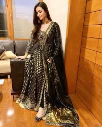 Sana Javed On Instagram Wearing Kaofficialpage Hair And Makeup Rajankhokaroffic Pakistani Fancy Dresses Designer Party Wear Dresses Pakistani Outfits