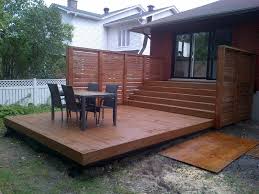 Patio 2 Niveaux En Bois Traite Brun Et Plastique Patio Deck Designs Backyard Backyard Patio