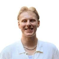 Devon Pearce's Instagram, Twitter & Facebook