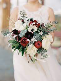 They are in season during the summer, and. 25 Gorgeous Bridal Bouquets For Spring Summer Weddings Elegantweddinginvites Com Blog