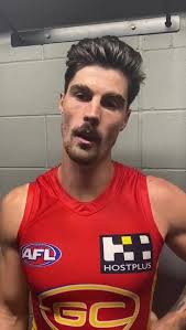 Alex Sexton's Instagram, Twitter & Facebook