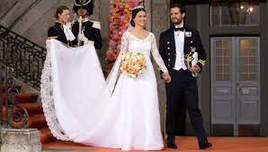 Spätestens wenn profitänzer massimo sinató das parkett betritt und sein können in tango, paso doble und co. Massimo Sinato Das Sagt Seine Ex Zur Hochzeit Bunte De