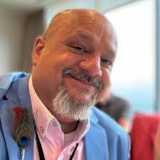 Corey Munson's Instagram, Twitter & Facebook