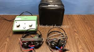 Kamplex ks5 audiometer made by interacoustics in good working order ks5 paediatric audiometer operates from 3 aa or lr6 batteries (not supplied) take note, unit is security sealed with serial numbered labels before packing Kamplex Screening Audiometer As7 With 2 X Audiocups In Carry Case December 2020 Two Day Live Specialised Medical Equipment Auction Catalogue Updated Daily British Medical Auctions