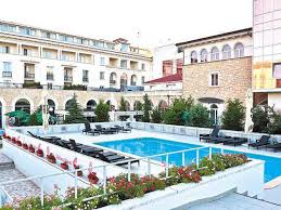 — accommodation mamaia, hotel iaki. CaÅ£i Bani Face GicÄƒ Hagi Cu Hotelul Iaki Din Mamaia