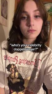 How to Dress Up Like Anne Frank