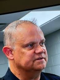 Someone please explain what this hairstyle is called!! 😂😂🤦🏽‍♀️🤷🏽‍♀️