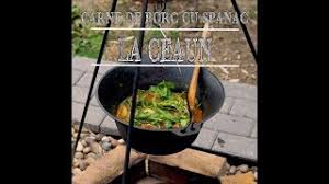 Ceafa de porc (fierbe mai repede si ramane. Reteta De Ceaun Cu Carne De Porc Si Spanac Bucataria Lui Radu Youtube