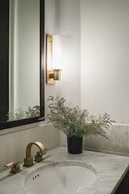 Pike properties using charming cast iron tubs, contemporary lighting, and custom showers, these gorgeous master bathrooms by pike properties feature a seamless mix of traditional and modern accents. Bathroom Hardware Photos Design Ideas Remodel And Decor Lonny