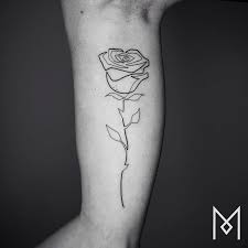 Disponible ya para ustedes blogs, podcast, seminarios, stencils gratis y mucho más, en mi página web. Minimalist Single Line Tattoos By Iranian German Artist 59 Pics Bored Panda
