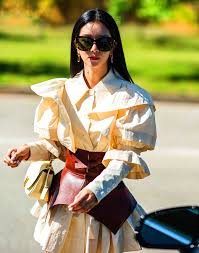 It S Okay To Not Be Okay Seo Ye Ji Inspired Top 001 In 2020 Young Outfit Fashion Korean Actresses