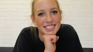 Holland Christian cheer leaning