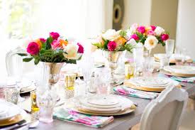 Dinner party provides a space in which people meet and interact with the letter 6 Tips Setting Ultimate Dinner Party Table