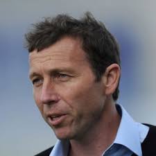 Hire Michael Atherton Guest Speaker