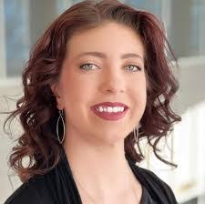 Marisa Wallace's Instagram, Twitter & Facebook