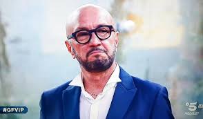 45,732 likes · 1,372 talking about this. La Frase Choc Di Alda D Eusanio Su Laura Pausini Al Gf Vip Picchiata Dal Compagno