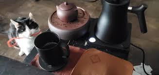 Herbal tea benefits include relaxing the body and mind, giving relief from sleep disorders, boosting the immune system and digestive system. Mqcldjhqojydam