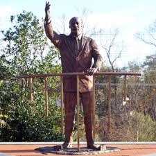 Commemorative Landscapes of North Carolina | Martin Luther King, Jr. Statue,  Fayetteville
