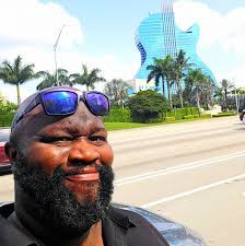 A gambler betting just $250 per hand hit a $1.14 million jackpot playing a  Dragon Link slot machine at the Palazzo today.