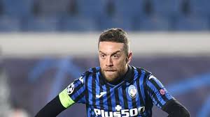 El sevilla ha cerrado la contratación de alejandro darío gómez, más conocido como el papu gómez por las próximas tres temporadas y media (2024).el futbolista argentino, que el próximo 15 de. Liga Sevilla Fc Papu Gomez Atalanta Boss Gasperini Tried To Hit Me
