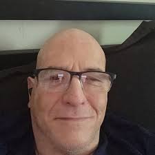 If my dog doesn't like you, I stay away.