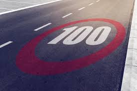 Rectas en
carreteras 100 Km / h