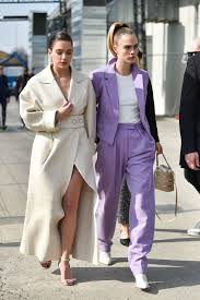 Cara delevingne broke her silence on her split from ashley benson thursday, in order to defend her ex from internet hate. Cara Delevingne Defends Ex Ashley Benson Following G Eazy Rumors