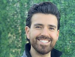 Egg proteins… without chickens: Clara Foods teams up with innovation arm of  world's largest brewer