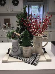 47 Comfy Rustic Winter Kitchen Ideas After Christmas Christmas Decorations Christmas Centerpieces Christmas Decor Diy