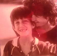 Can someone edit photo of my mother?