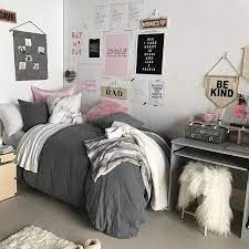 Go with a southwestern, down on the ranch dorm room that will drive everyone wild! 17 Dorm Room Decor Ideas Dorm Room Decor Dorm Room Dorm