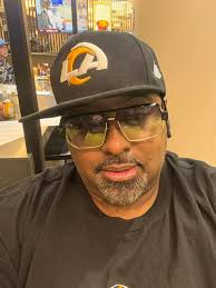 Dennis Waller, Investments