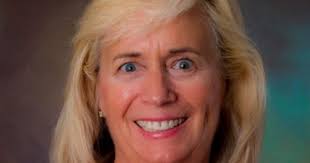 Mary Treder Lang to lead Regina High School as its second president