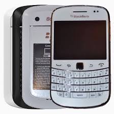 In order to fully unlock your blackberry you will need an unlock code. Blackberry Bold 9900 3g 8gb Black Blackberry Bold 9900 Blackberry Bold 9900 8gb Rdv71uw White Brand New Factory Unlocked Limited Exclusive Oem Qwerty Single Sim Standard White White No 6 Of 20 Kickmobiles