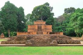 Candi muaro jambi) is a buddhist temple complex, in muaro jambi regency, jambi province, sumatra, indonesia. Bukti Peninggalan Kerajaan Sriwijaya Yang Saat Ini Masih Ada Masandy Com