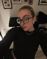 Kim Goulet-B (@kimgoull) • Instagram photos and videos