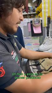 Atendiendo a una clienta de Nueva York en inglés! 😎🛍️ 🇺🇸"