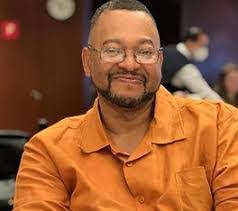 Kris Johns's Instagram, Twitter & Facebook