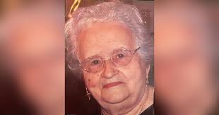 Obituary for Maria Alice Medina