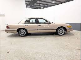 Image result for Beige 1993 Saturn