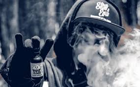 Ancaman terbesar komunitas pengisap rokok elektrik, biasa disebut vape, justru bukanlah pembela industri sedangkan di indonesia, bisnis vape selama dua tahun terakhir berkembang pesat. Klaim Vape Tak Berbahaya Komunitas Vapers Rontgen Serentak Okezone Lifestyle