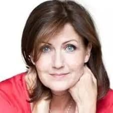 Karen Matheson's Instagram, Twitter & Facebook