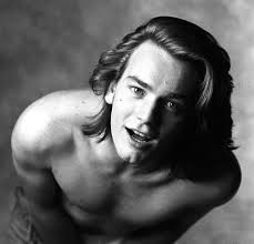 An extremely young Ian Bannon the Scottish actor. "Waking Ned Devine",  "Braveheart", "Gandhi", "Dr Findlay", and "The Flight Of The Phoenix",. ♥  📼 📺 🎭