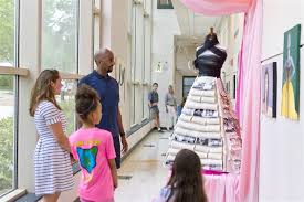 Collegiate Holds Annual Art Walk